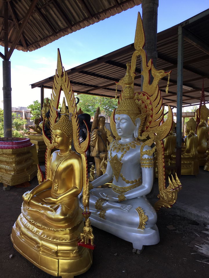พระพุทธรูป พระประธาน