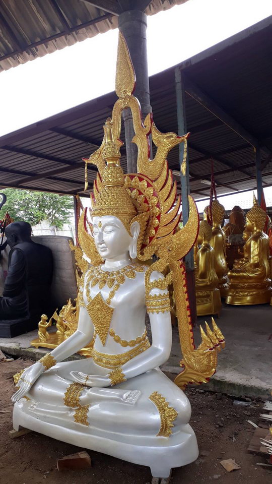 พระพุทธรูป พระประธาน