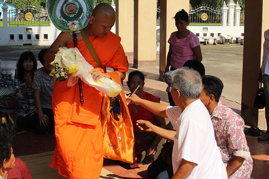 ถวายพระประธาน วัดไตรรงค์ กาญจนบุรี